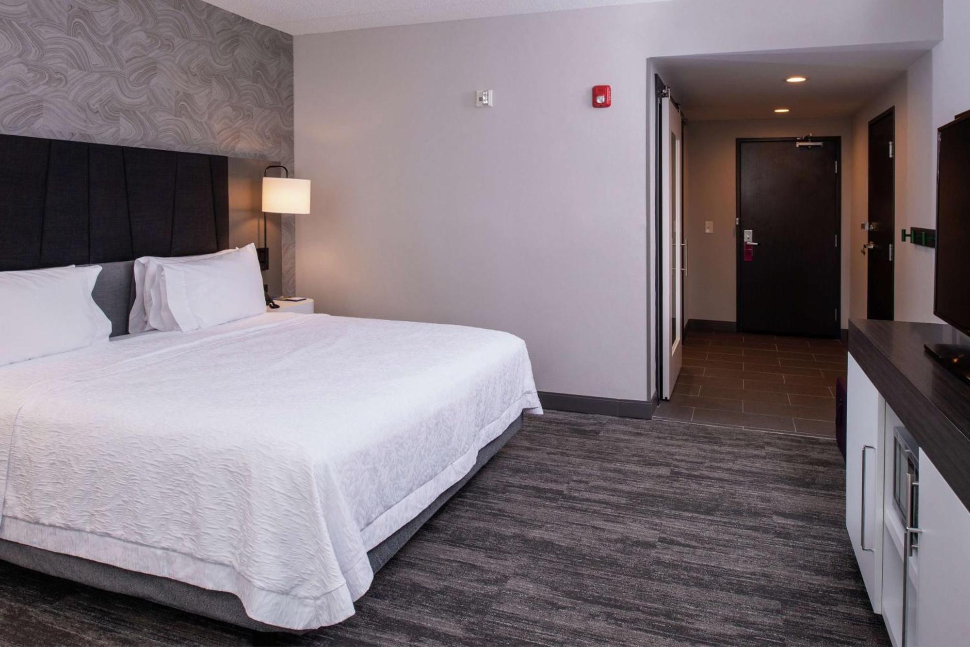 Hotel Hampton & Downtown 3*